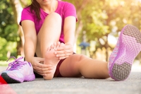 What Are the Signs of a Sprained Toe?